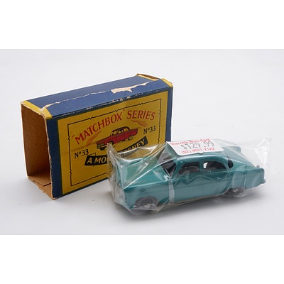 Moko Lesney Matchbox Series No 33 - Ford Zodiac MKII
