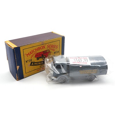 Moko Lesney Matchbox Series No 38 - Karrier Refuse Truck