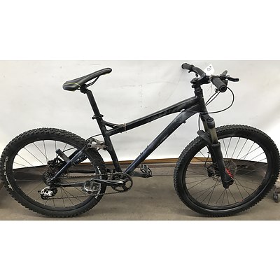 Black Mountain Bike