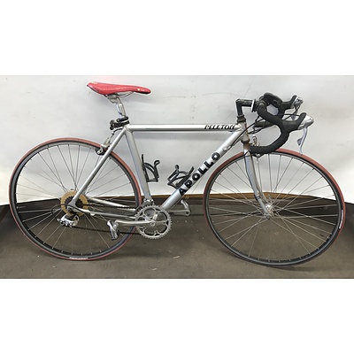 Apollo Peleton Road Bike