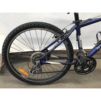 Trek Alpha 3700 Mountain Bike