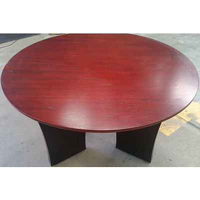 Occasional/Meeting Table