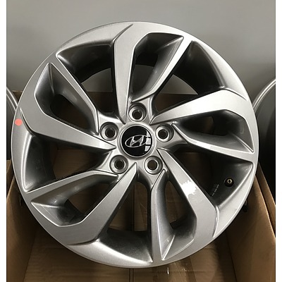 New Condition Hyundai 17 Inch Rims