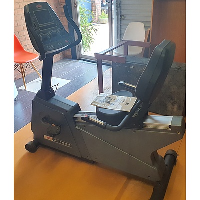 Johnson R7000 Recumbent Bike Lot 1171211 ALLBIDS