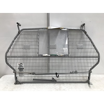 Mitsubishi Wagon Cargo Barrier