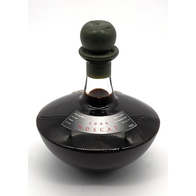 Peppertree Wines 2000 Muscat in Decorative Bottle