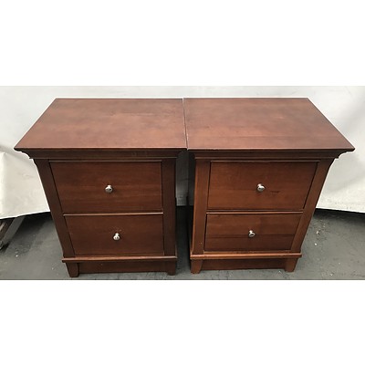 Thomasville Bedside Tables - Lot of Two