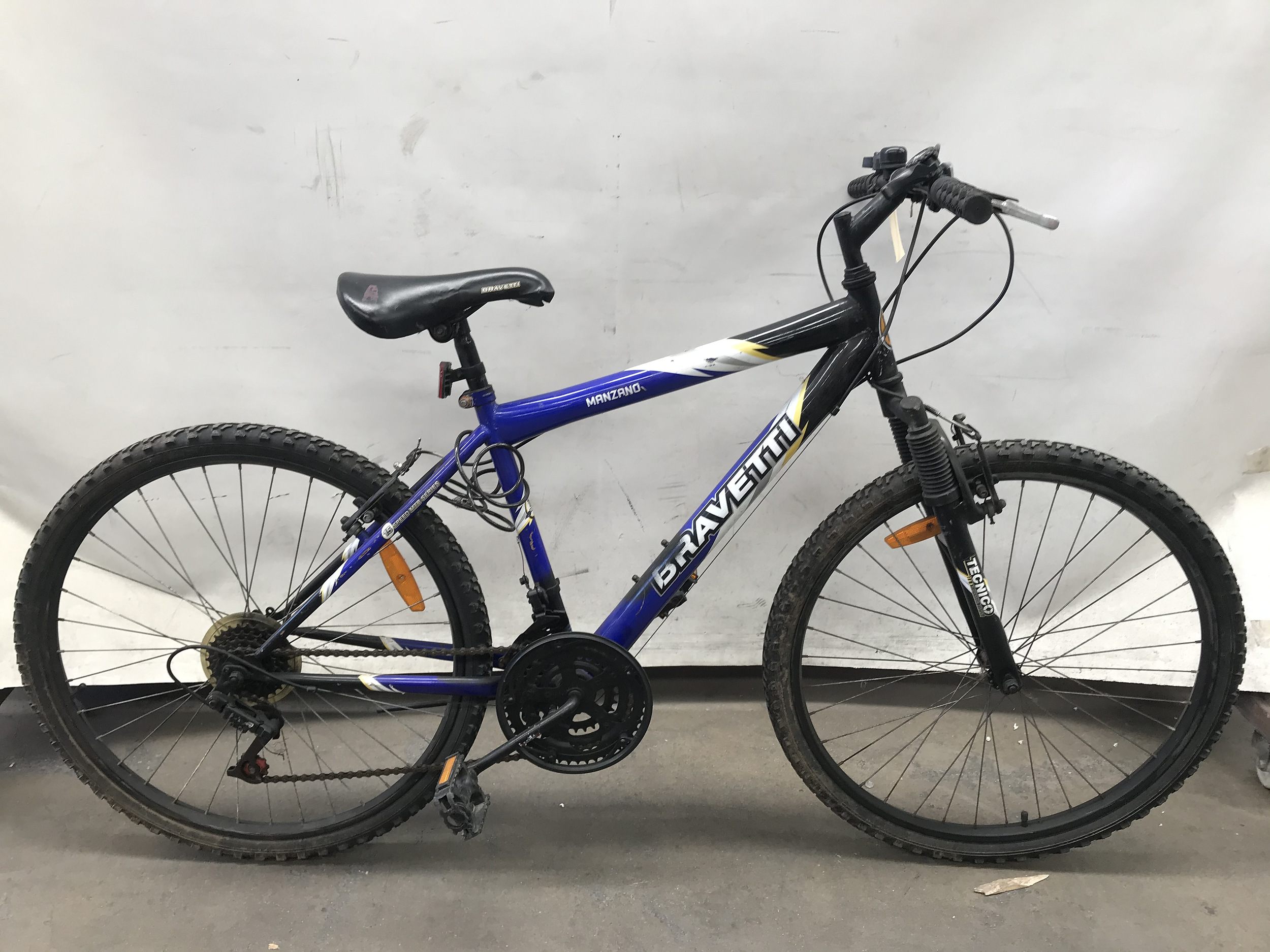 Aleoca Foldable Bicycle Singapore Aleoca Fat Bike Bravetti Manzano Mountain  Bike Lot 1177344 ALLBIDS