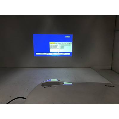 NEC LT380 XGA 3LCD Projector