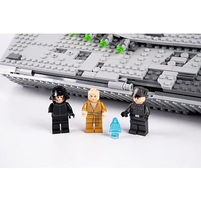 Star Wars Lego  First Order Star Destroyer (75190) with Figures