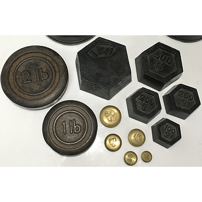 The Salter Staffordshire kitchen scales