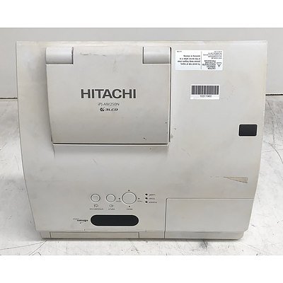 Hitachi (iPj-AW250N) WXGA 3LCD Projector
