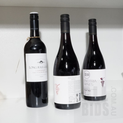 Two Bottles of Enotria Wines Bungendore 2011 Pinot Noir and a long Rail Gully Murrumbateman 2017 Cabernet (3)