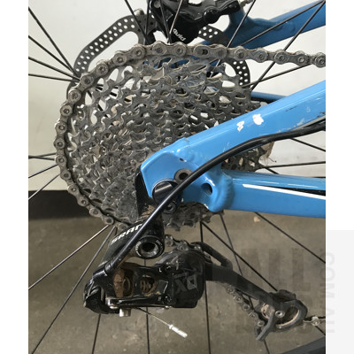 Giant Anthem ALUXX SL Fluidform Mountain Bike