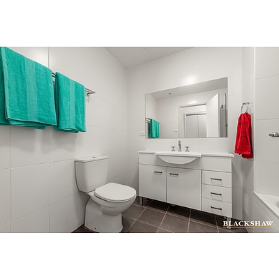 27/10 Burke Crescent, Kingston ACT 2604