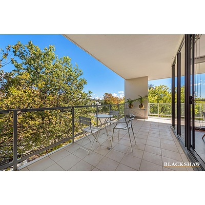 27/10 Burke Crescent, Kingston ACT 2604
