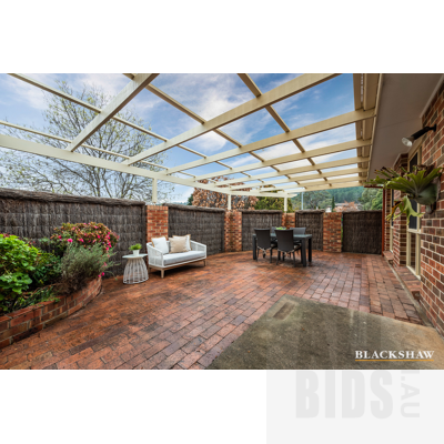 2  Davitt Close, Isaacs ACT 2607