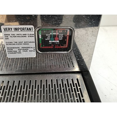 Unic Rumba Self Serve Coffee Coffee Machine