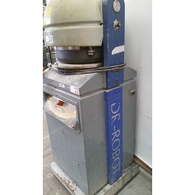 Daub DR-Robot Commercial Dough Separator