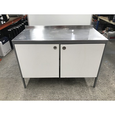 Stainless Steel Food Preparation Bench