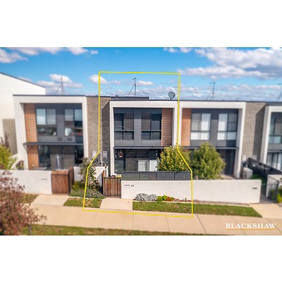 42 Bernard Heinze Avenue, Moncrieff ACT 2914