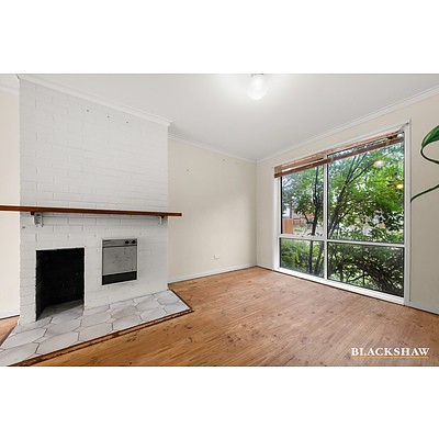 31 Lowrie Street, Dickson ACT 2602
