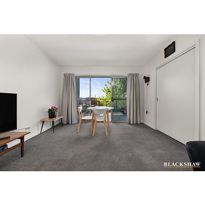 9/40 Philip Hodgins Street, Wright ACT 2611