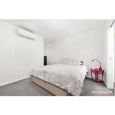 9/40 Philip Hodgins Street, Wright ACT 2611