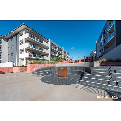 9/40 Philip Hodgins Street, Wright ACT 2611