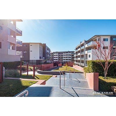 9/40 Philip Hodgins Street, Wright ACT 2611
