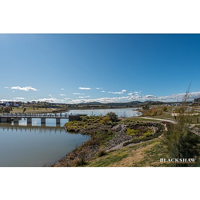 9/40 Philip Hodgins Street, Wright ACT 2611