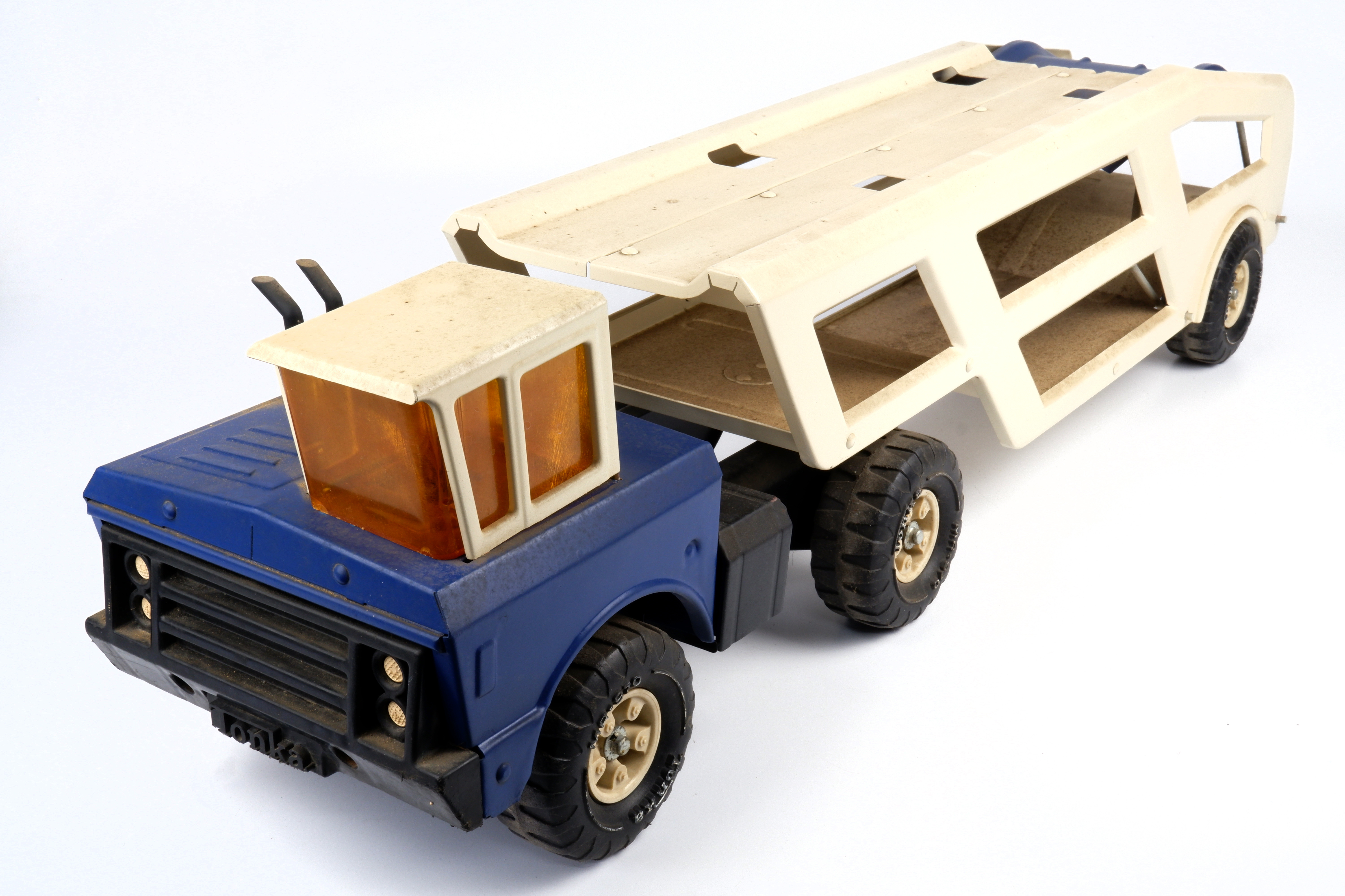 Vintage Tin TONKA Mighty Car Carrier Lot 1265698 ALLBIDS