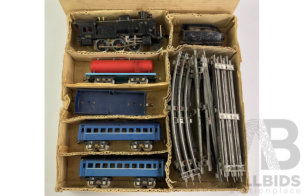 Vintage 'O' Gauge Three Rail Sakai Standard Model Steam Locomotive Set in Original Box, Made in Occupied Japan
