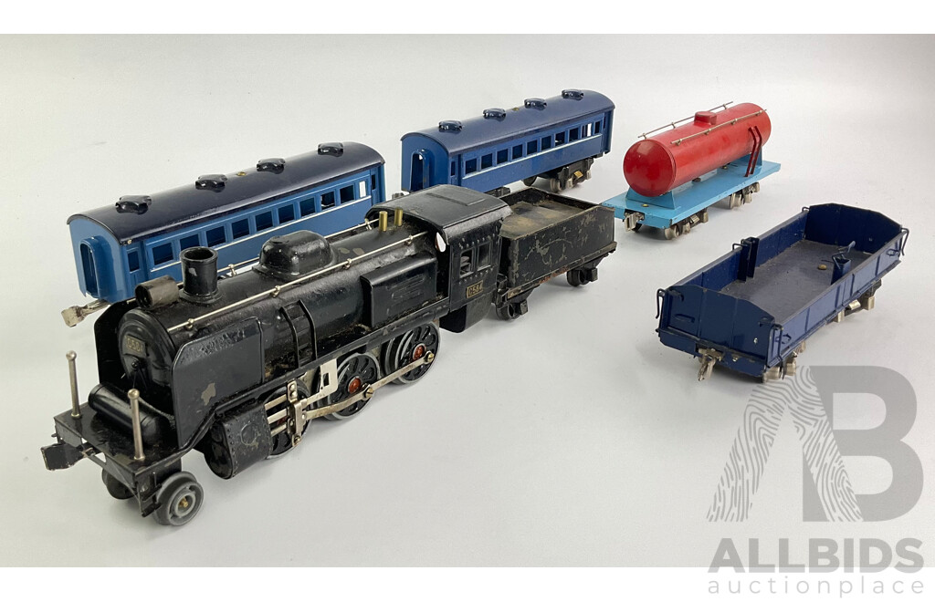 Vintage 'O' Gauge Three Rail Sakai Standard Model Steam Locomotive Set in Original Box, Made in Occupied Japan