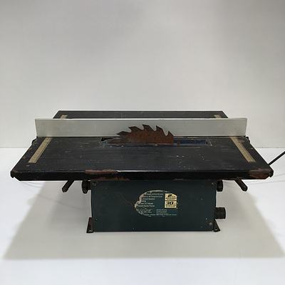 GMC 1/2 Horsepower Mini Table Saw