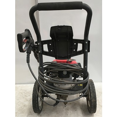 Homelite 173cc 2600Psi 4 Stroke Petrol Pressure Washer