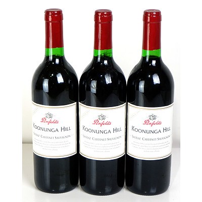 Penfolds Koonunga Hill 1998 Shiraz Cabernet - Lot of three Bottles (3)