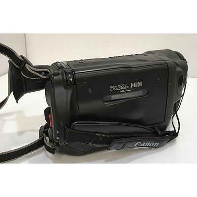 Canon UC8HiE Video Recorder With Accessories And Carry Case
