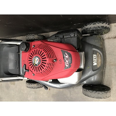 Victa Commando 700 160cc Lawn Mower