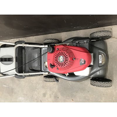 Victa Commando 700 160cc Lawn Mower