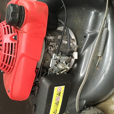 Victa Commando 700 160cc Lawn Mower