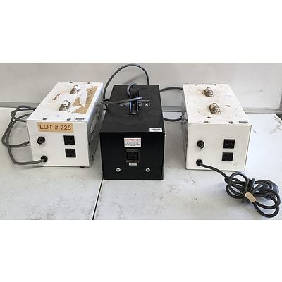 Dick Smith 240V to 115V Step Down Transformers And ATCO 1000W  - Lot Of Three