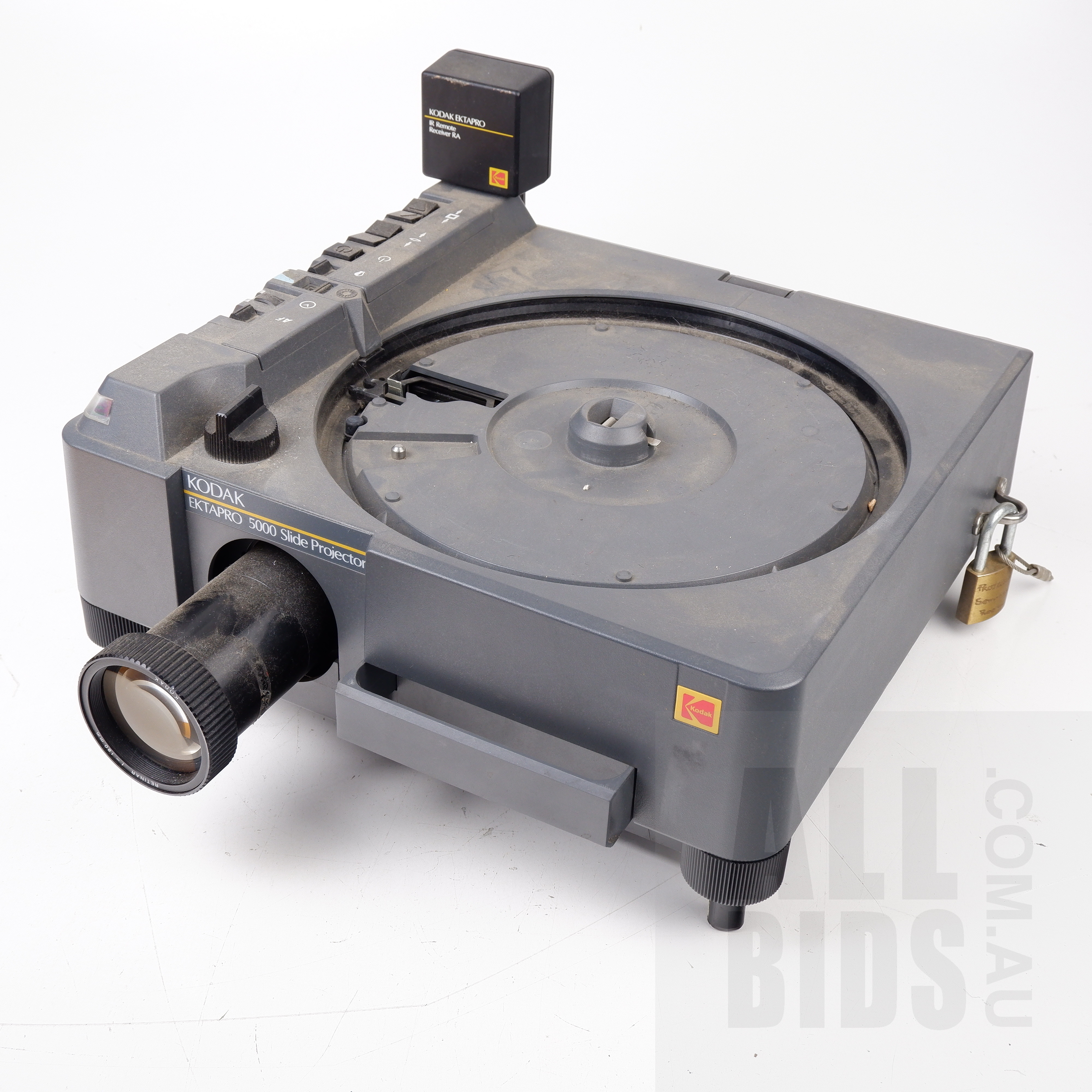 【付属品多数】コダックEKTAPRO 5000 Slide Projectopr Prop Hire - Kodak 5000 slide projector. - Nineties (1992