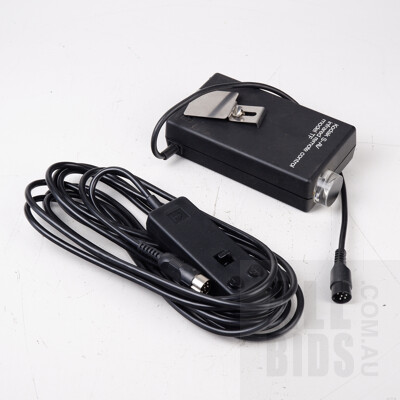 Kodak Ektapro 5000 Slide Projector with Two Carousels and Assorted Accessories