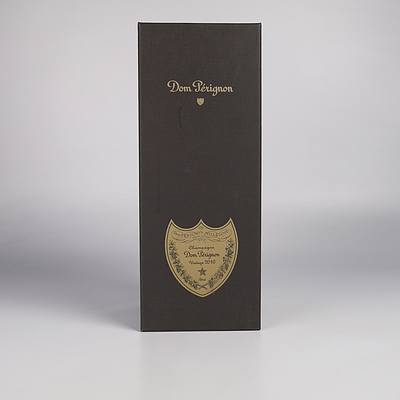 Dom Perignon Champagne Vintage 2010 in Presentation Box