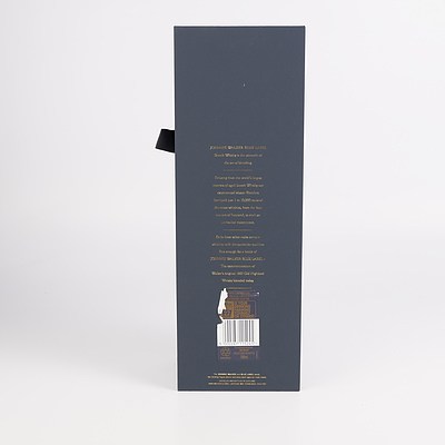 Johnnie Walker Blue Label Blended scotch Whiskey - Bottle No 74464 - 700ml in Presentation Case