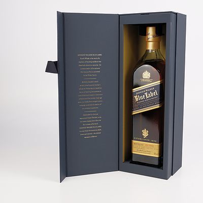 Johnnie Walker Blue Label Blended scotch Whiskey - Bottle No 74464 - 700ml in Presentation Case