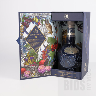 Royal Salute Signature Blend 21 Years Old Blended Scotch Whiskey - 700ml in Presentation Box