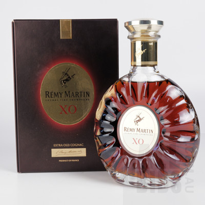 Remy Martin XO Cognac Fine Champagne - 700ml in Presentation Box