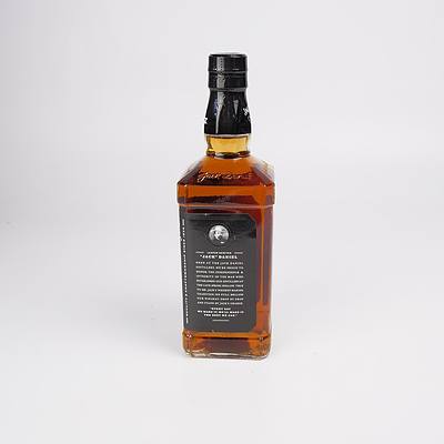 Jack Daniel's Old No. 7 Tennessee Sour Mash Whiskey - 700ml
